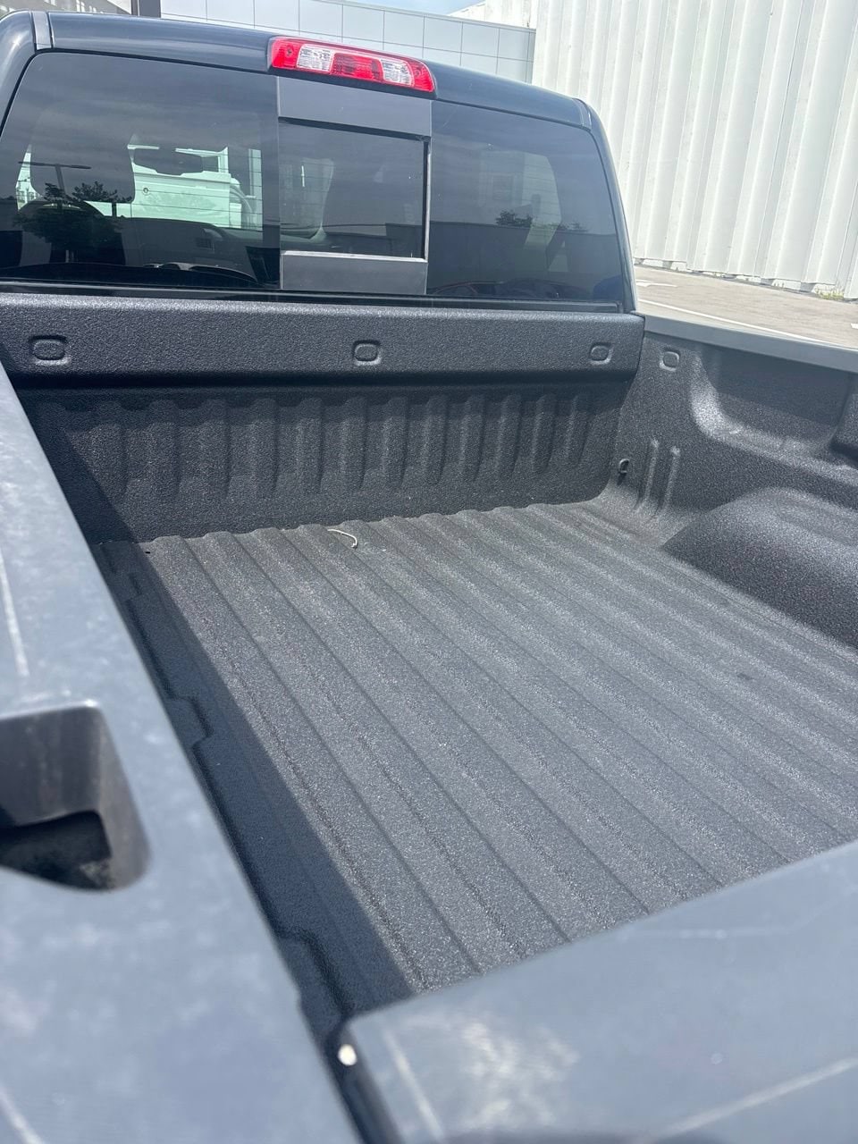 chevrolet silverado 1500 2018 3GCUKSEC4JG106832 image chevrolet silverado 1500 2018 3GCUKSEC4JG106832 image